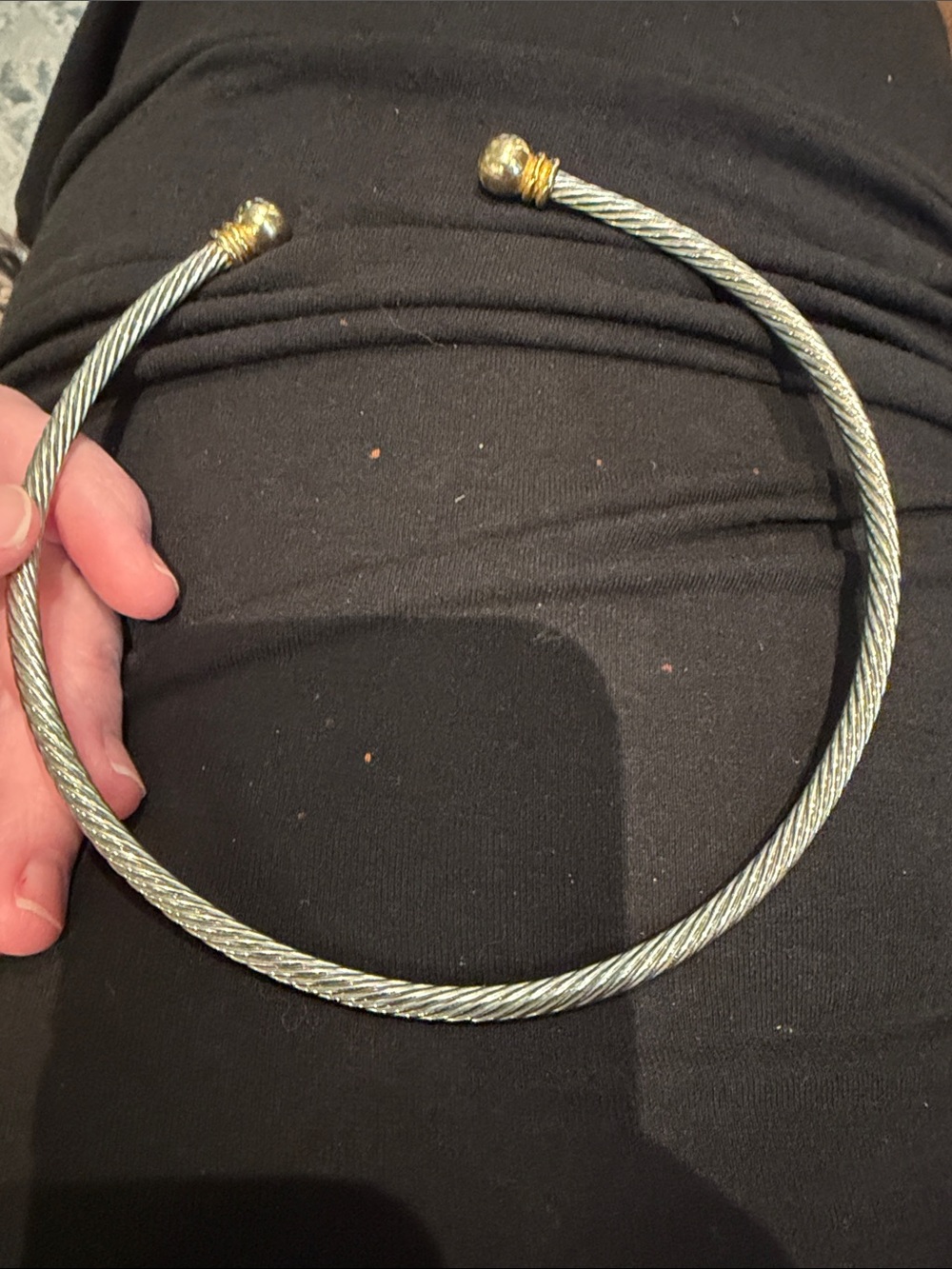 Stunning Cable Collar Necklace